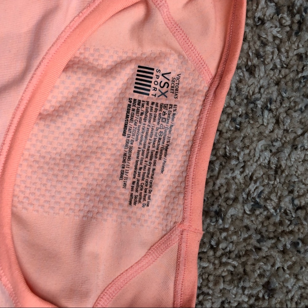 2 VSX Workout Tops - Picture 3 of 6